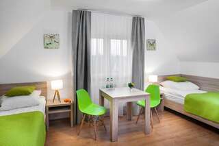 Хостелы Villa Margo Белосток Двухместный номер с 2 отдельными кроватями-1